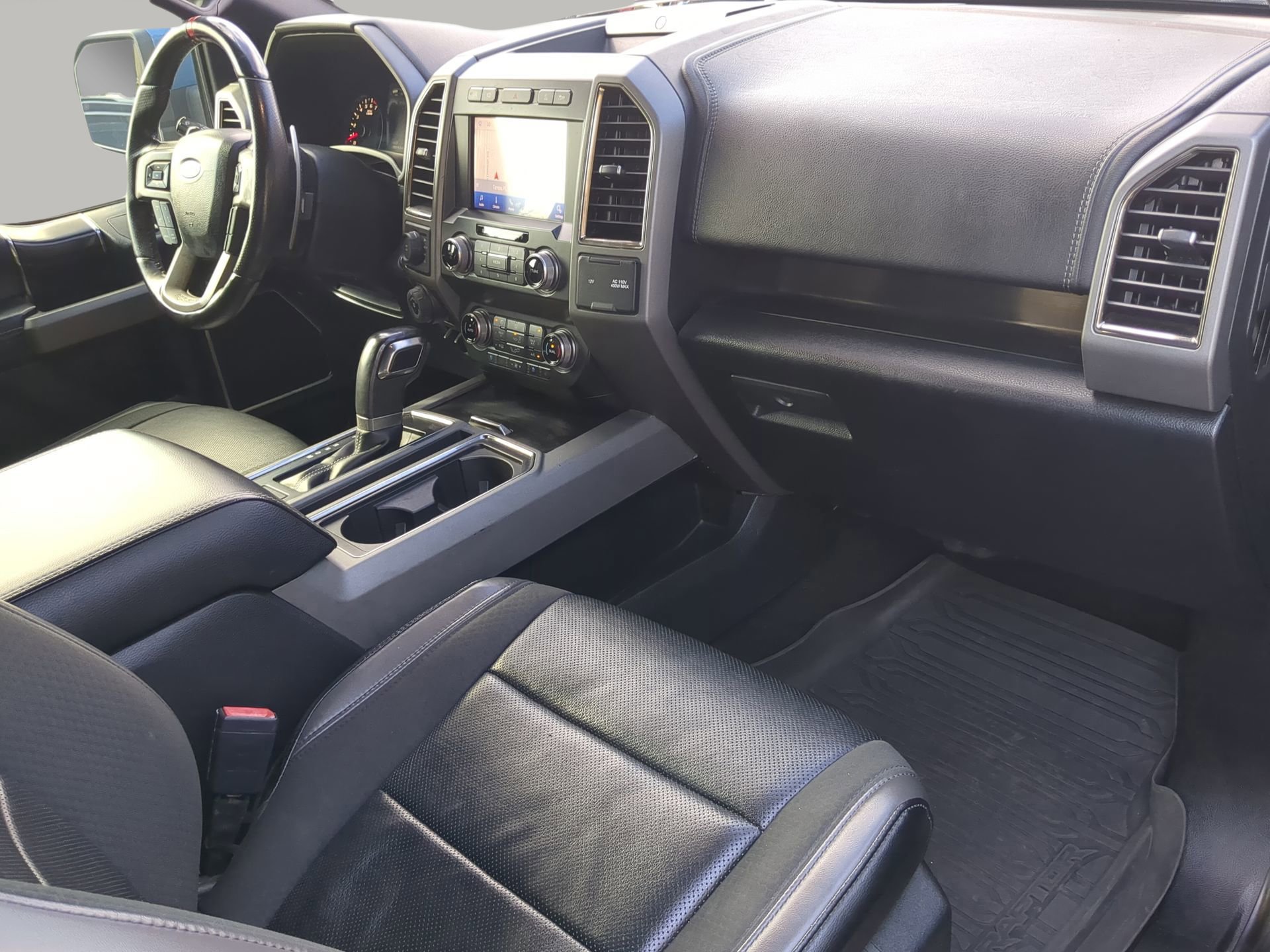 Certified 2020 Ford F150 Raptor w/ Equipment Group 802A Luxury image 41