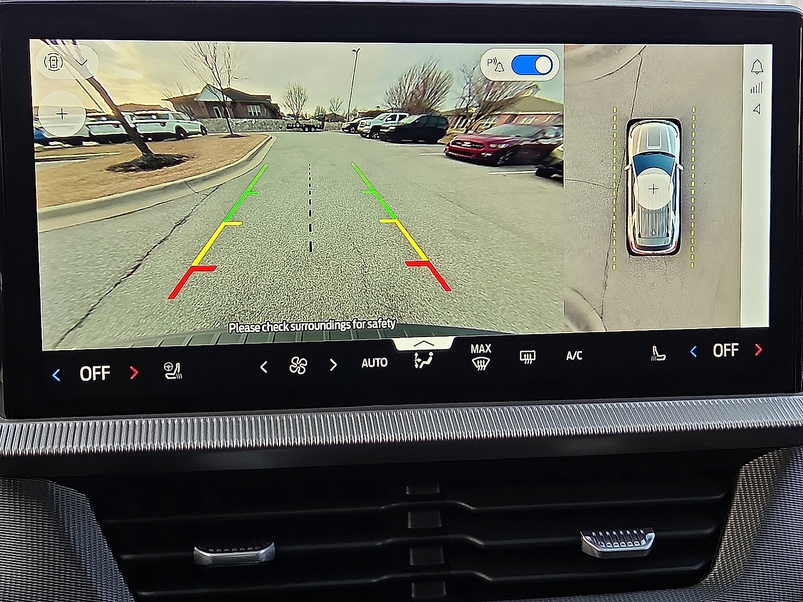 Certified 2025 Ford Explorer ST-Line w/ Premium Package image 17