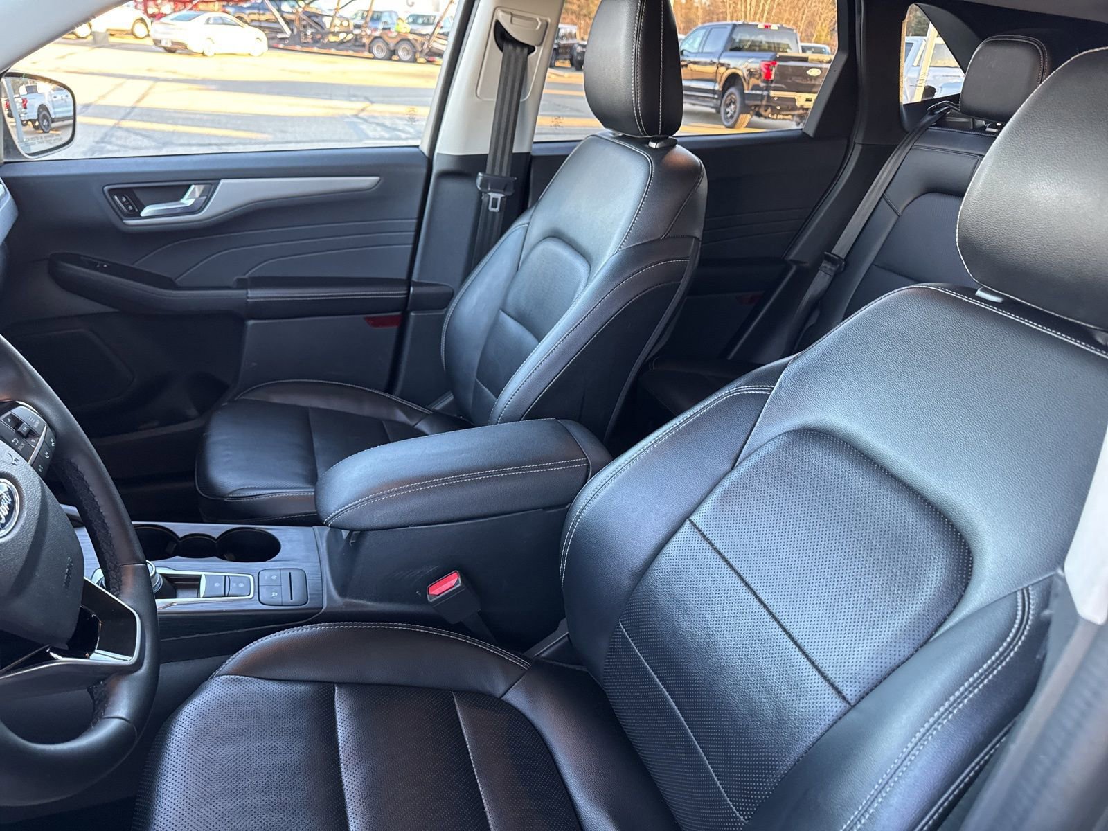 Certified 2022 Ford Escape SEL image 24