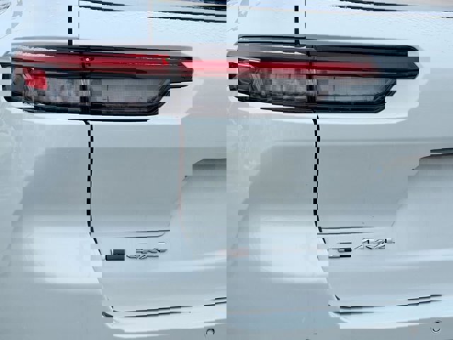 Used 2021 Jeep Grand Cherokee L Summit w/ Advanced Protech Group IV image 30