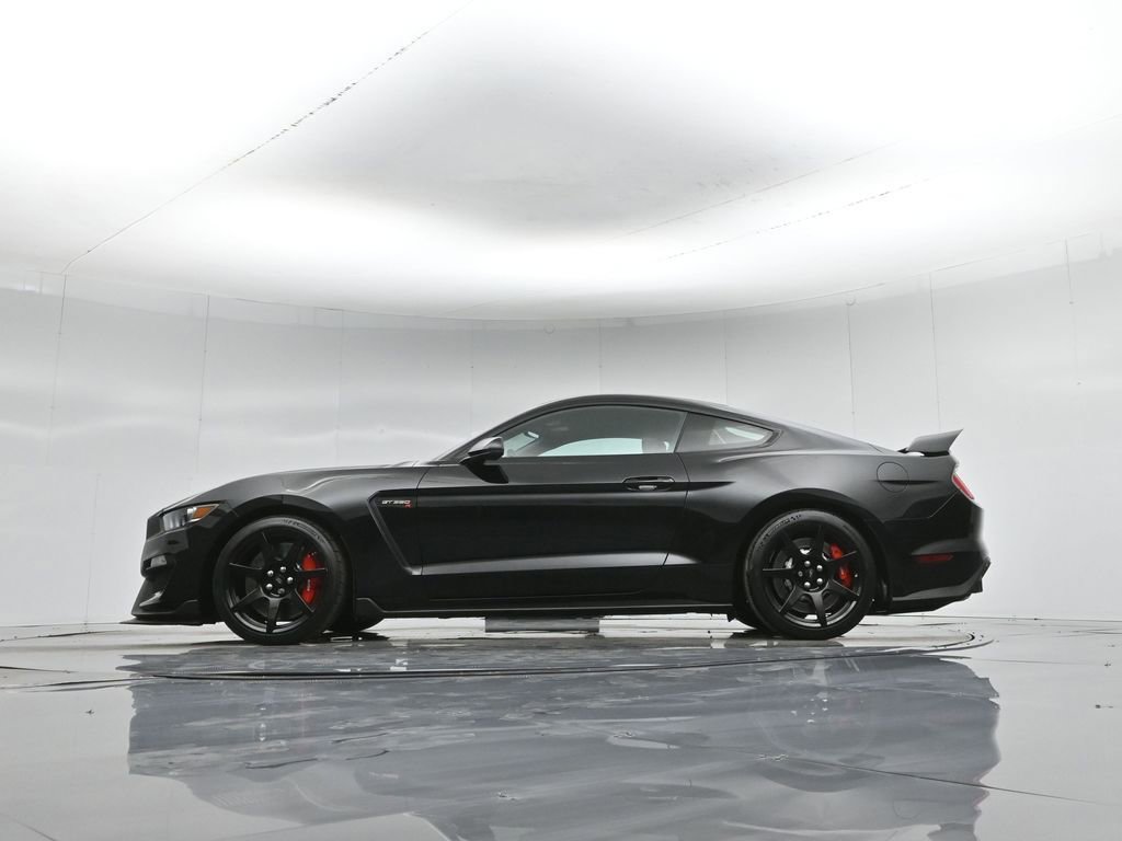 Certified 2017 Ford Mustang Shelby GT350R w/ GT350R Equipment Group 920A RWD image 49