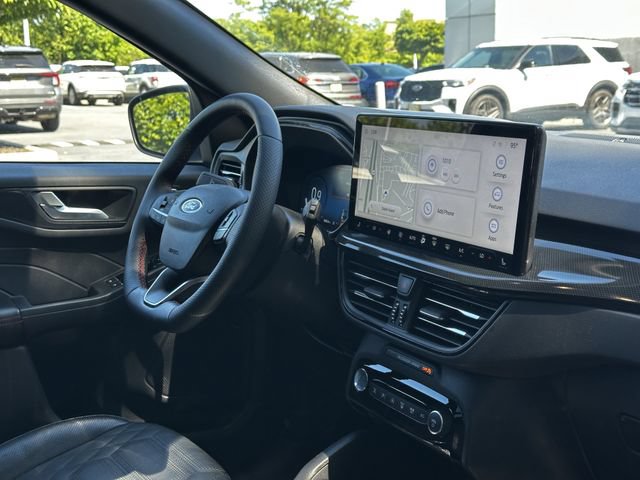 Certified 2023 Ford Escape ST-Line Elite w/ Premium Technology Package AWD/4WD image 34