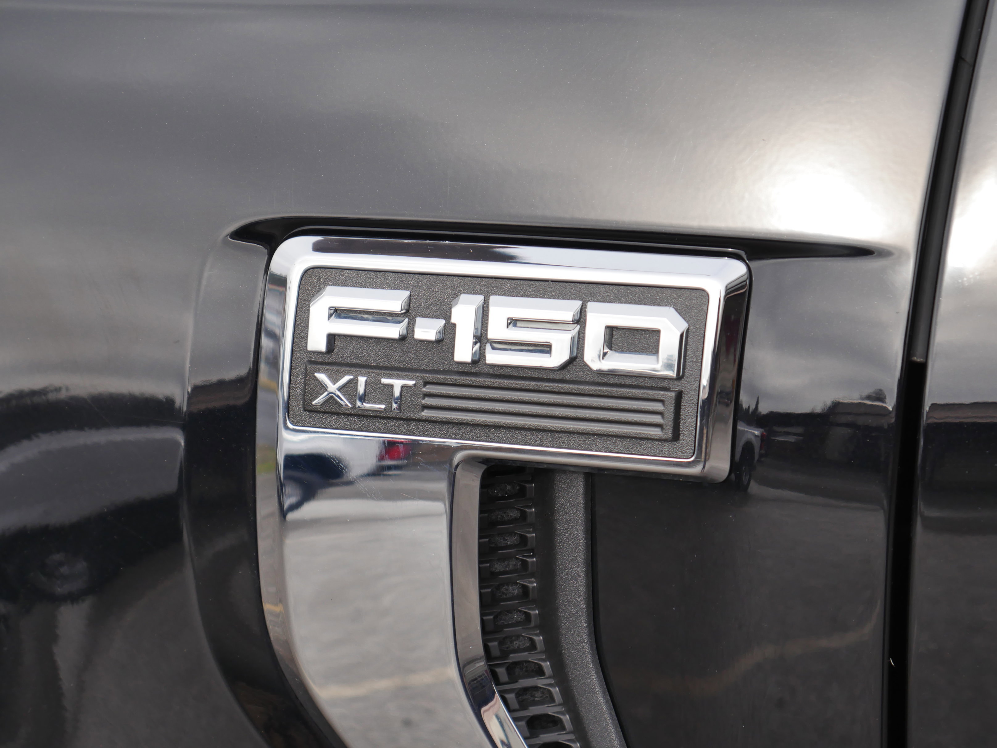 Certified 2023 Ford F150 XLT w/ Equipment Group 301A Mid image 22