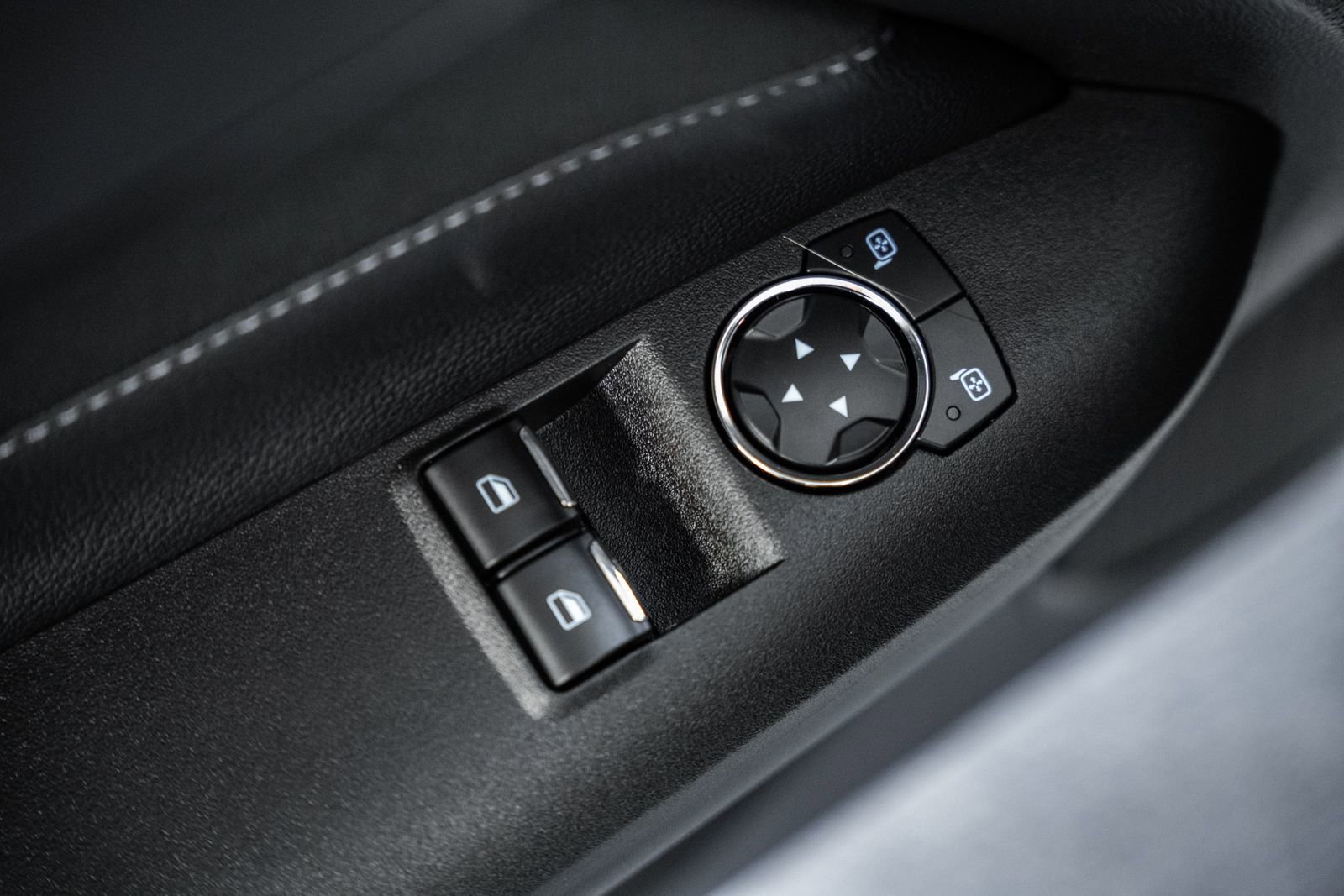 Certified 2022 Ford Mustang Coupe w/ Equipment Group 101A image 40