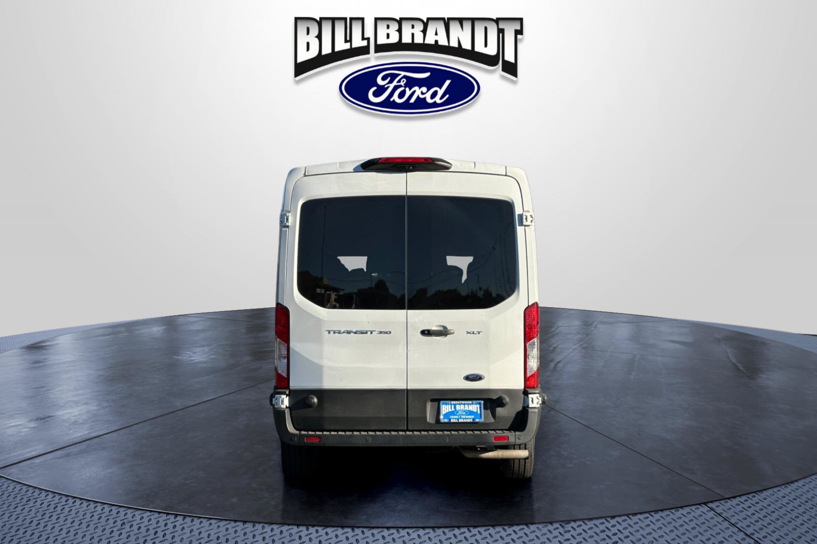 Certified 2024 Ford Transit 350 XLT RWD image 4