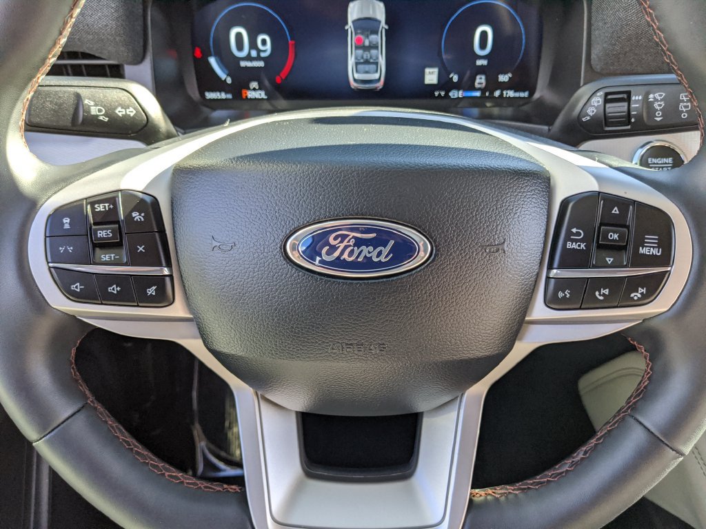 Certified 2026 Ford Explorer Active w/ Active Comfort Package RWD image 11