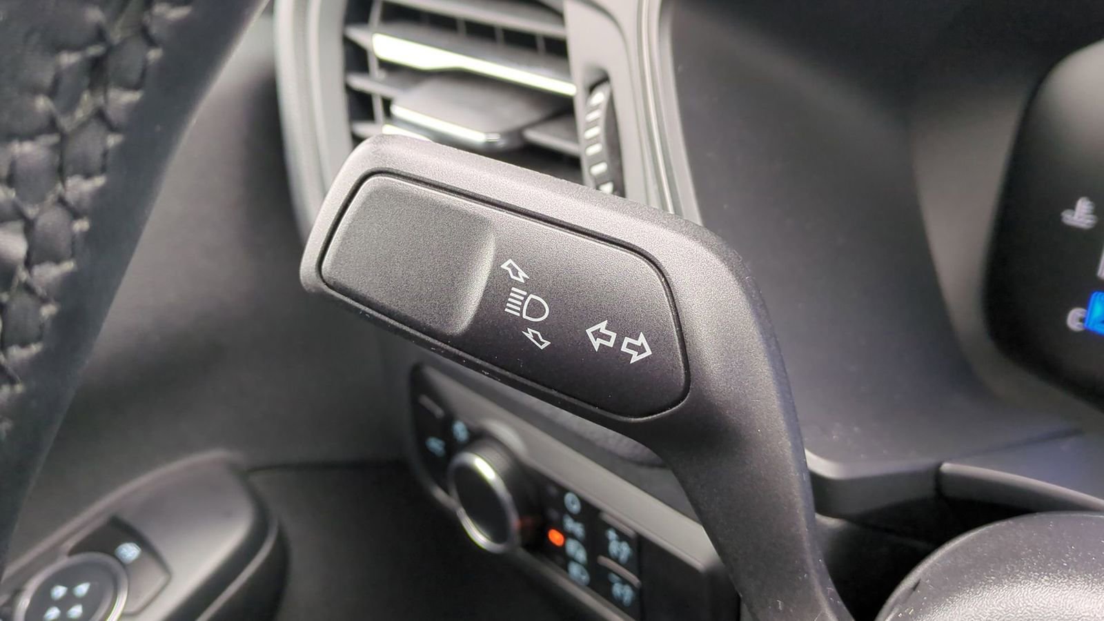 Certified 2023 Ford Escape Active image 26