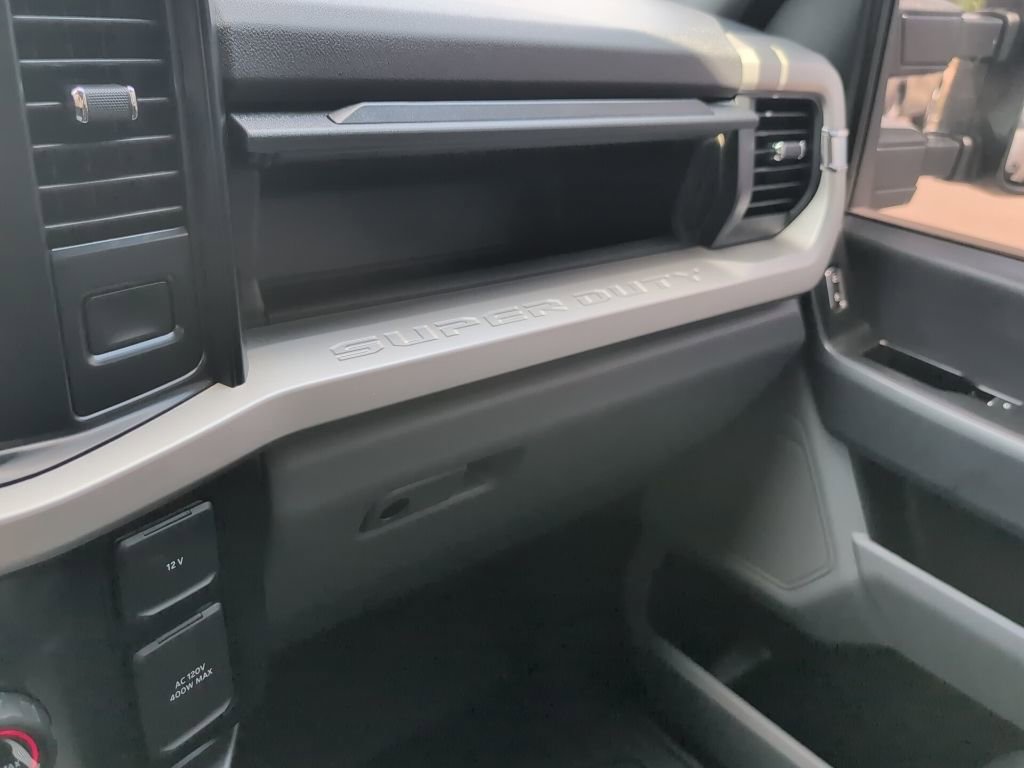 Certified 2024 Ford F250 XLT w/ FX4 Off-Road Package AWD/4WD image 22