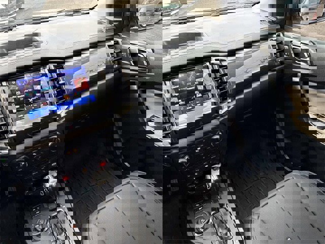 Certified 2021 Ford Ranger Lariat w/ FX4 Off-Road Package image 15