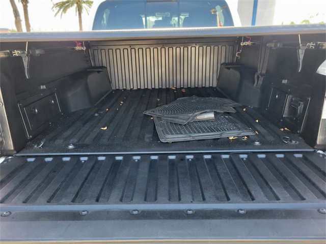 Used 2018 Toyota Tacoma SR5 image 6