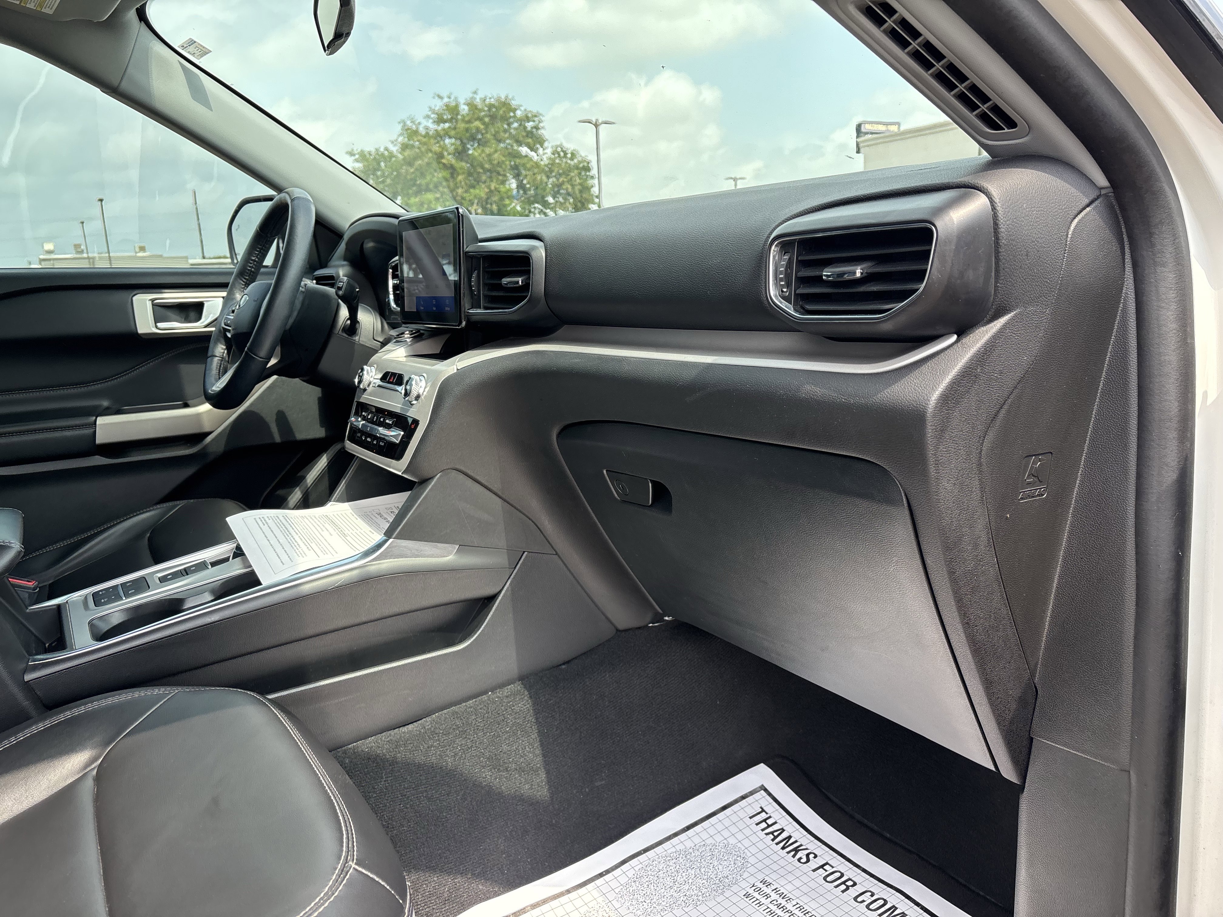 Certified 2023 Ford Explorer XLT w/ Equipment Group 202A RWD image 27