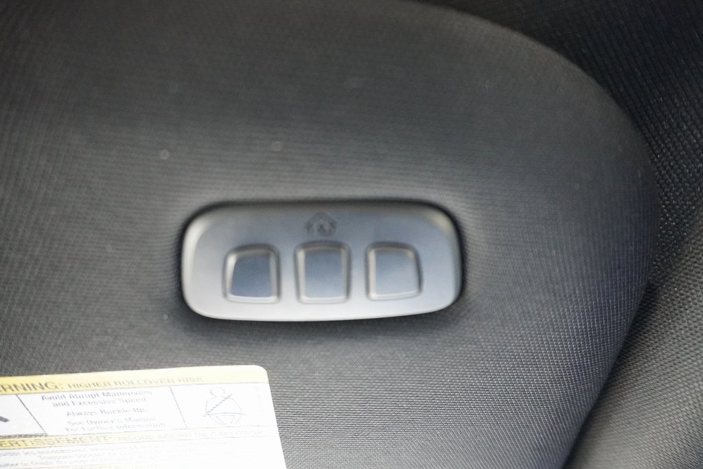 Certified 2022 Ford F150 Platinum w/ Equipment Group 701A High image 17