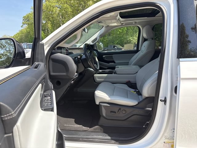 Certified 2025 Ford Expedition Max Platinum AWD/4WD image 29