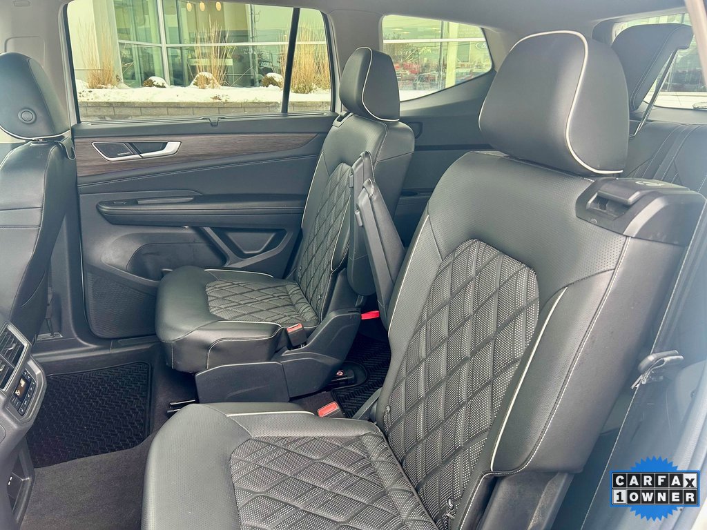 Used 2024 Volkswagen Atlas SEL Premium R-Line image 12