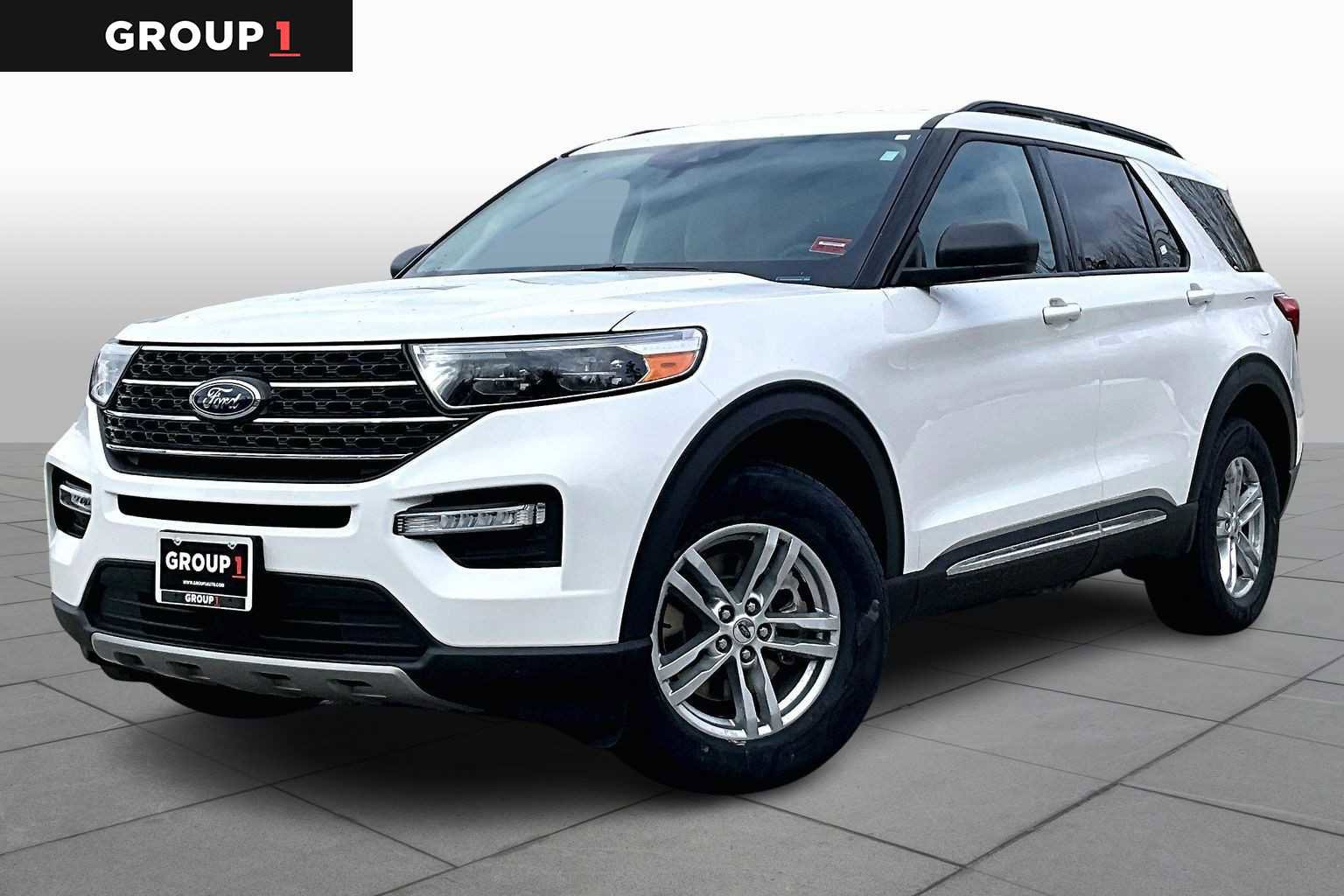 Certified 2023 Ford Explorer XLT w/ Equipment Group 202A