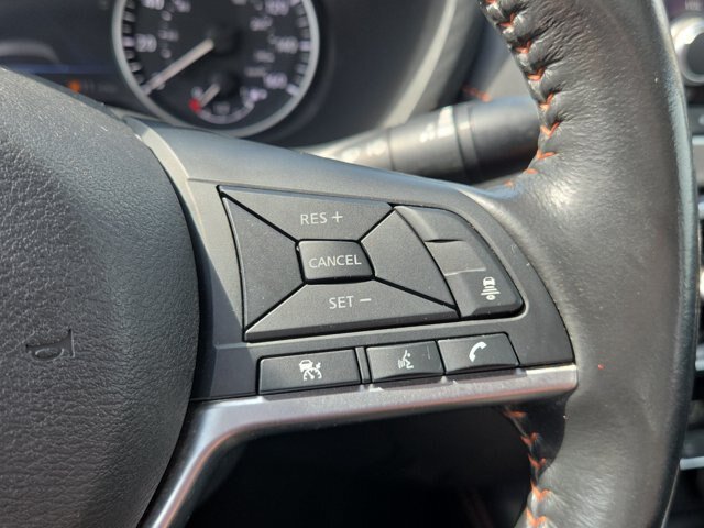 Used 2022 Nissan Sentra SR w/ SR Premium Package FWD image 20