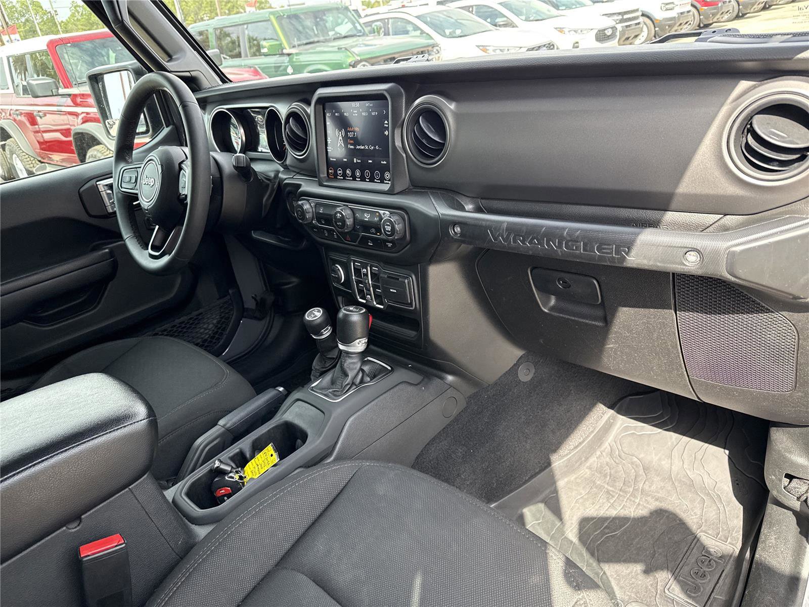 Used 2023 Jeep Wrangler Willys image 19