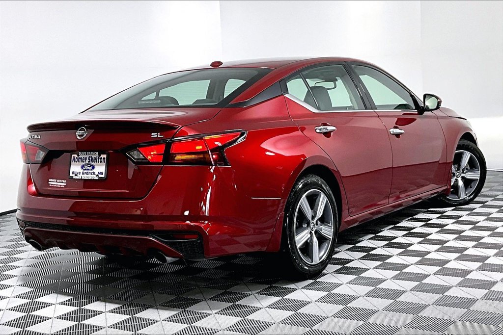Used 2019 Nissan Altima 2.5 SL FWD image 12