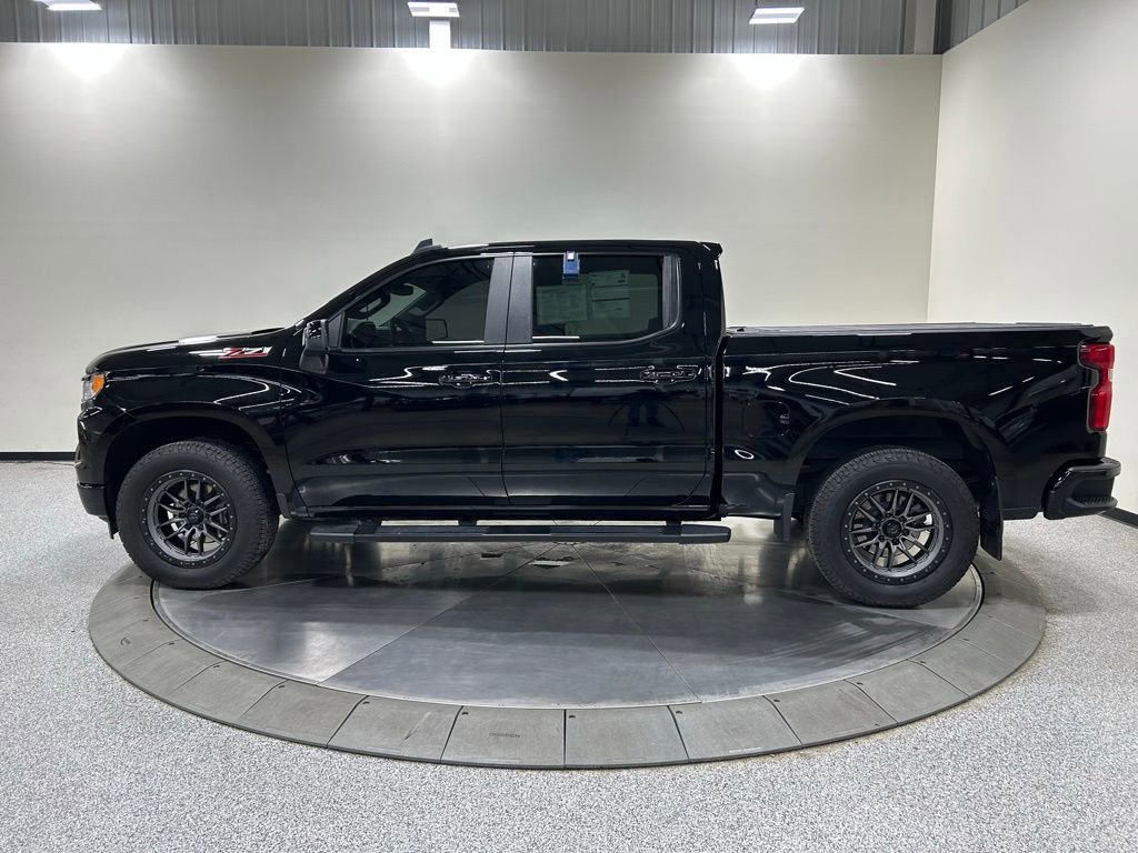 Used 2022 Chevrolet Silverado 1500 RST w/ Z71 Off-Road Package AWD/4WD image 10