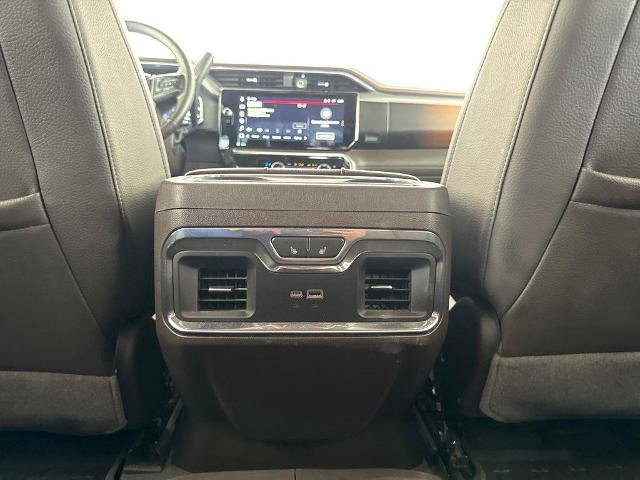 Used 2024 GMC Sierra 3500 Denali w/ Denali Reserve Package AWD/4WD image 17