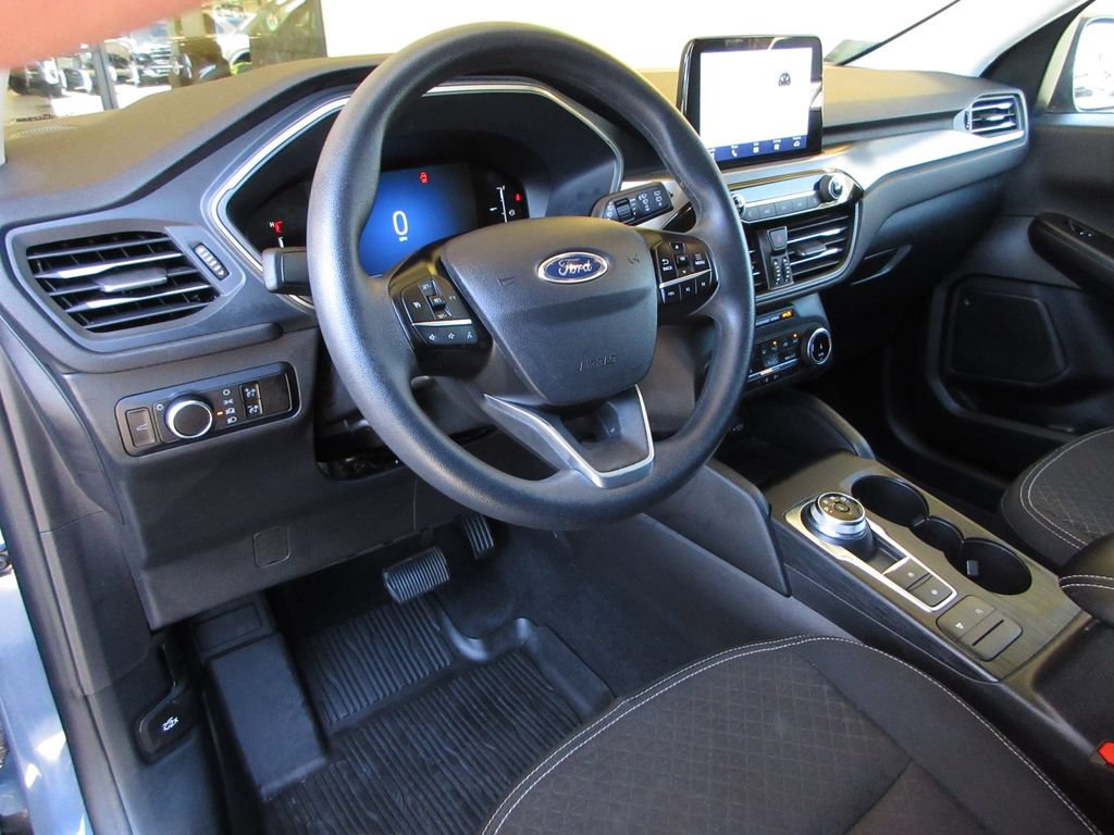 Certified 2025 Ford Escape Active FWD image 13