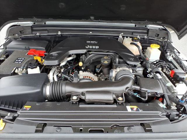 Used 2021 Jeep Gladiator Overland w/ Popular Equipment Package image 24