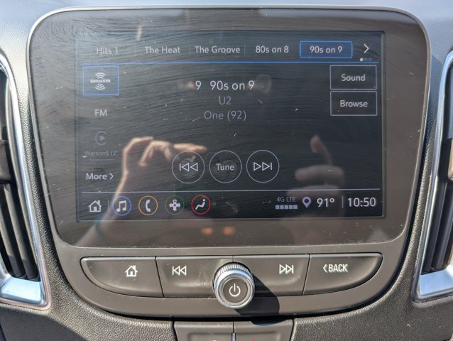 Used 2021 Chevrolet Malibu LT FWD image 13