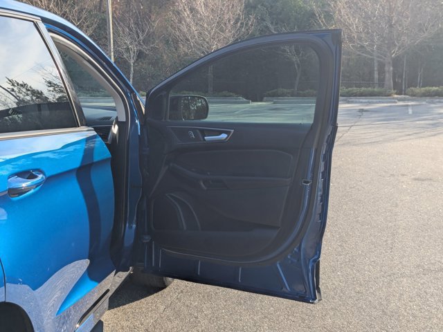Certified 2023 Ford Edge SE w/ Black Appearance Package image 34