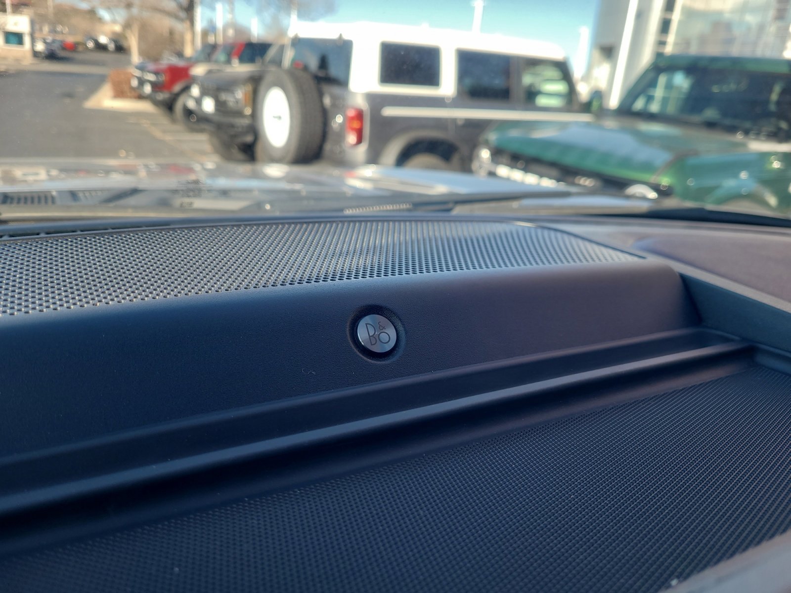 Certified 2021 Ford F150 Lariat w/ Equipment Group 502A High image 27