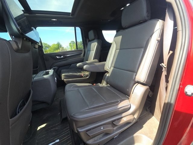 Used 2021 GMC Yukon XL Denali w/ Denali Ultimate Package AWD/4WD image 19