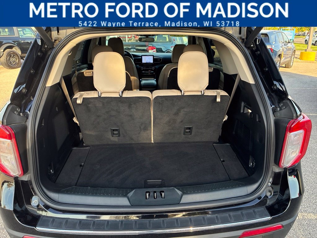 Certified 2022 Ford Explorer Limited w/ Hybrid Equipment Group 310A AWD/4WD image 40