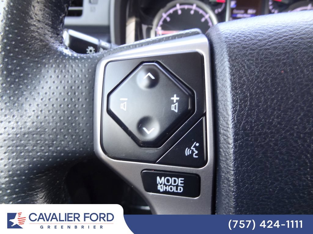 Used 2023 Toyota 4Runner Limited AWD/4WD image 19