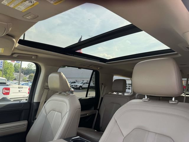 Certified 2024 Ford Expedition Limited AWD/4WD image 18