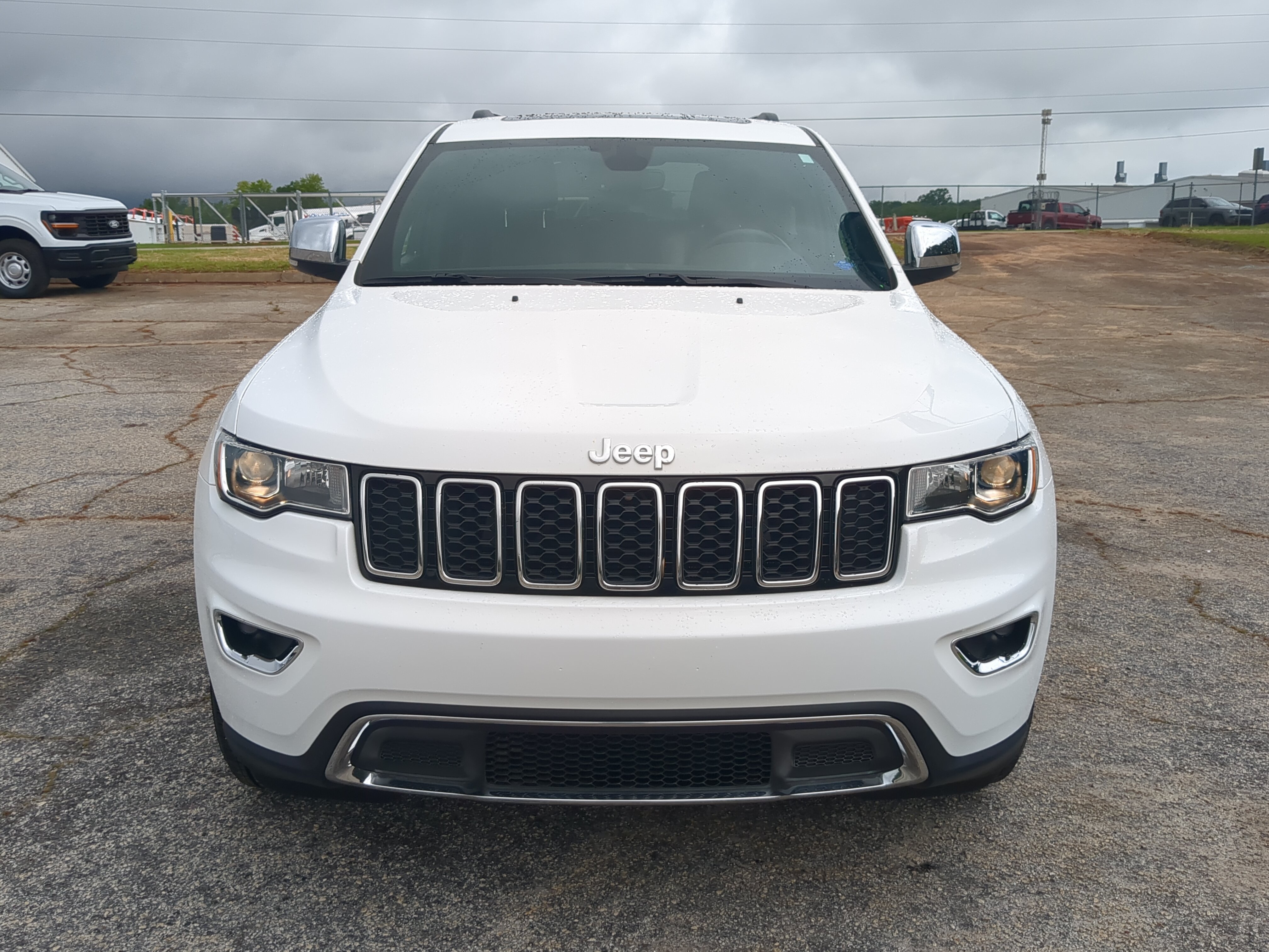 Used 2020 Jeep Grand Cherokee Limited AWD/4WD image 7