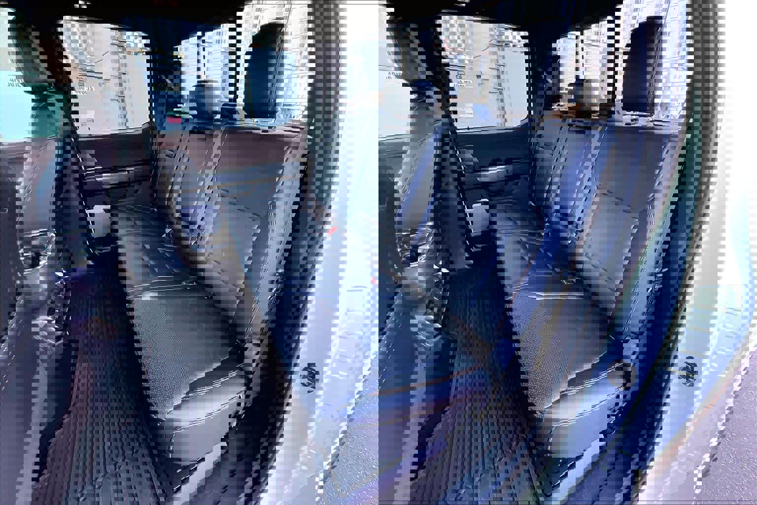 Certified 2022 Ford F150 Lariat w/ Equipment Group 502A High image 22