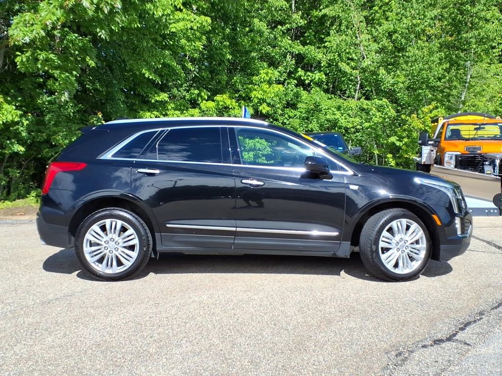 Used 2019 Cadillac XT5 Premium Luxury AWD/4WD image 3