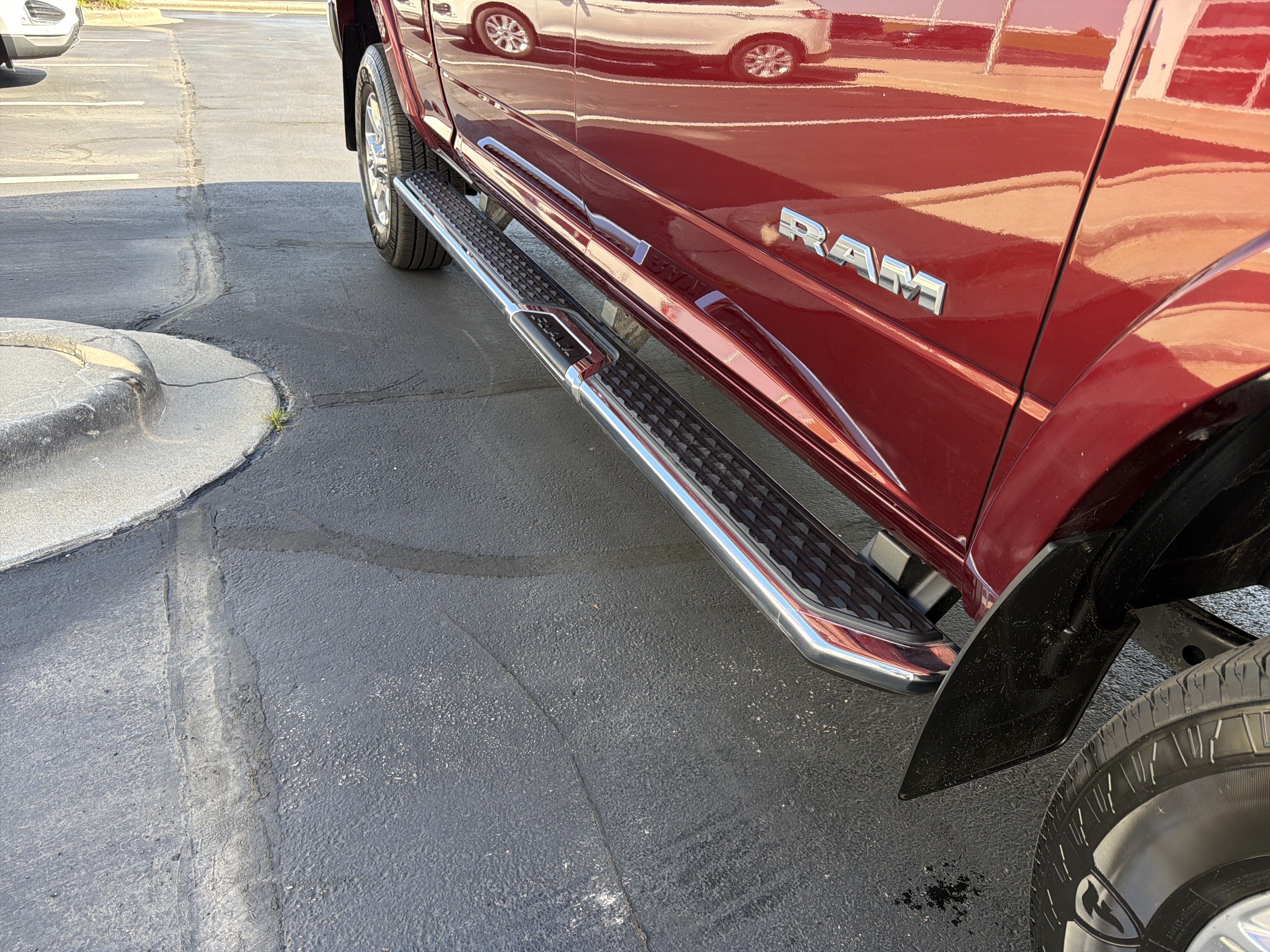 Used 2021 RAM 2500 Laramie AWD/4WD image 11