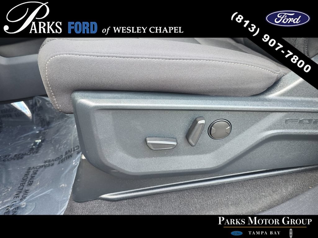 Certified 2025 Ford F150 XLT w/ Equipment Group 302A MID AWD/4WD image 19