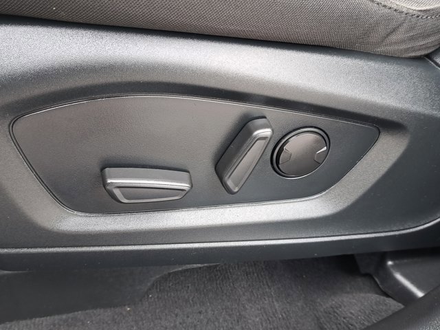 Certified 2022 Ford Explorer XLT image 22