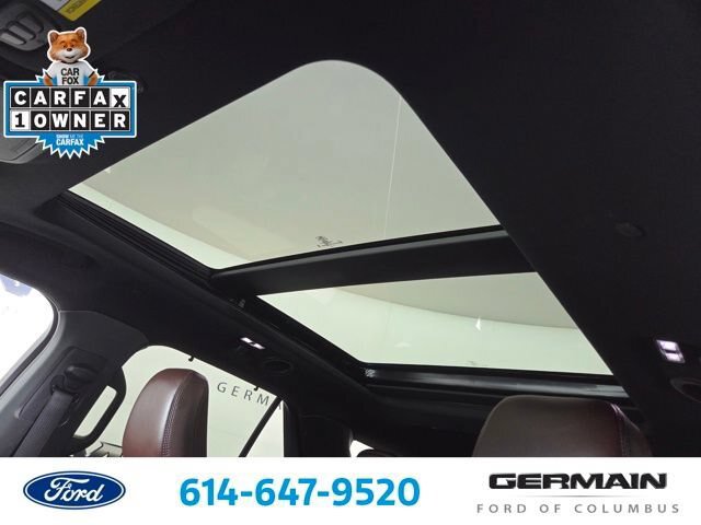 Certified 2023 Ford Explorer Platinum w/ Technology Package AWD/4WD image 32