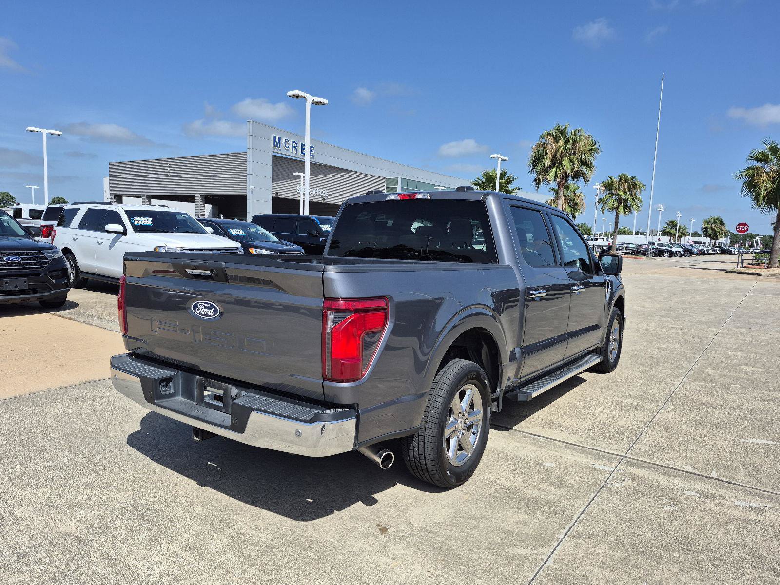 Certified 2024 Ford F150 XLT w/ Mobile Office Package RWD image 11