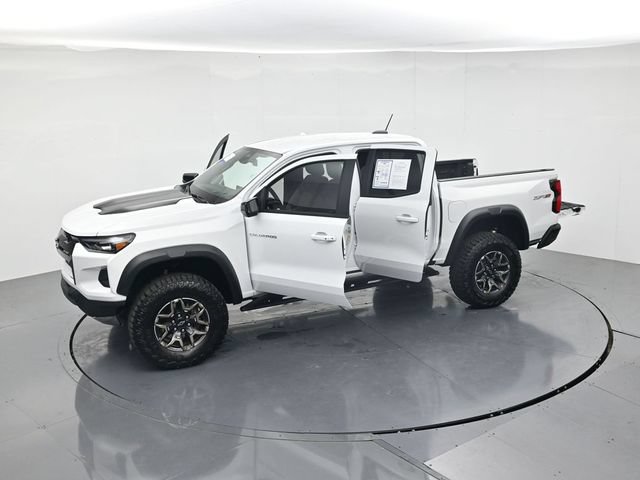 Used 2026 Chevrolet Colorado ZR2 AWD/4WD image 48