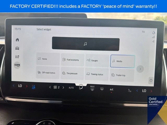 Certified 2025 Ford Expedition Max Platinum w/ Driver's Package AWD/4WD image 54