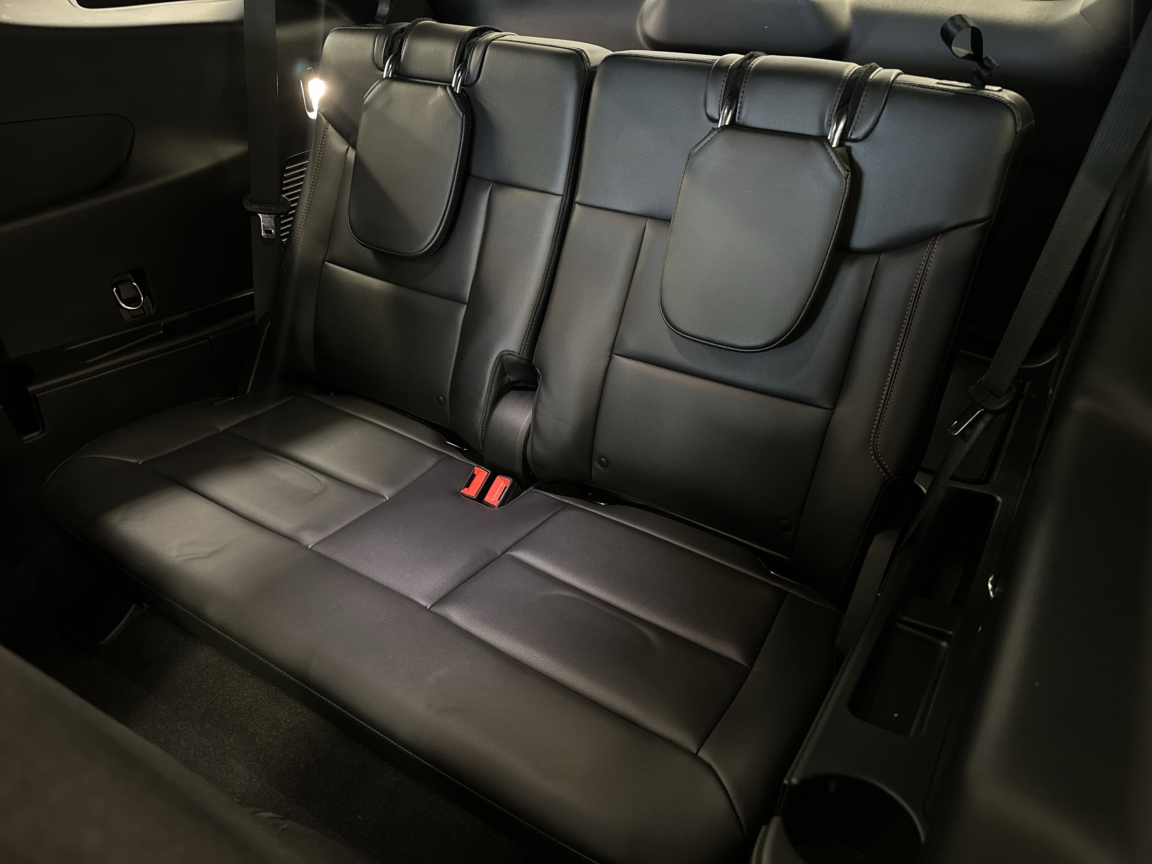 Certified 2023 Ford Explorer ST-Line w/ Class IV Trailer Tow Package image 7