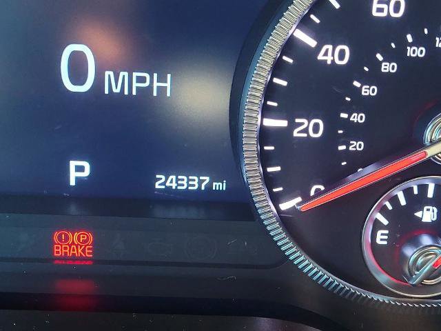 Used 2022 Kia Telluride SX w/ Towing Package image 27