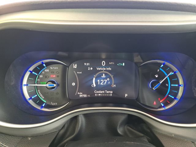 Used 2024 Chrysler Pacifica Limited FWD image 8