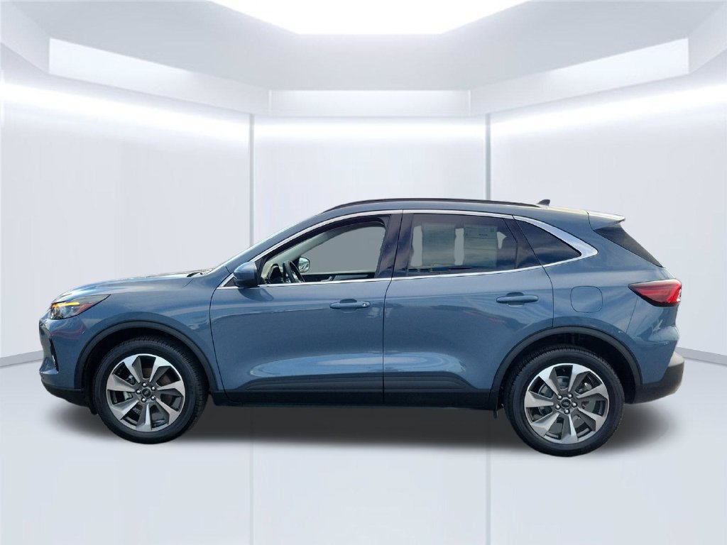 Certified 2023 Ford Escape Platinum AWD/4WD image 8