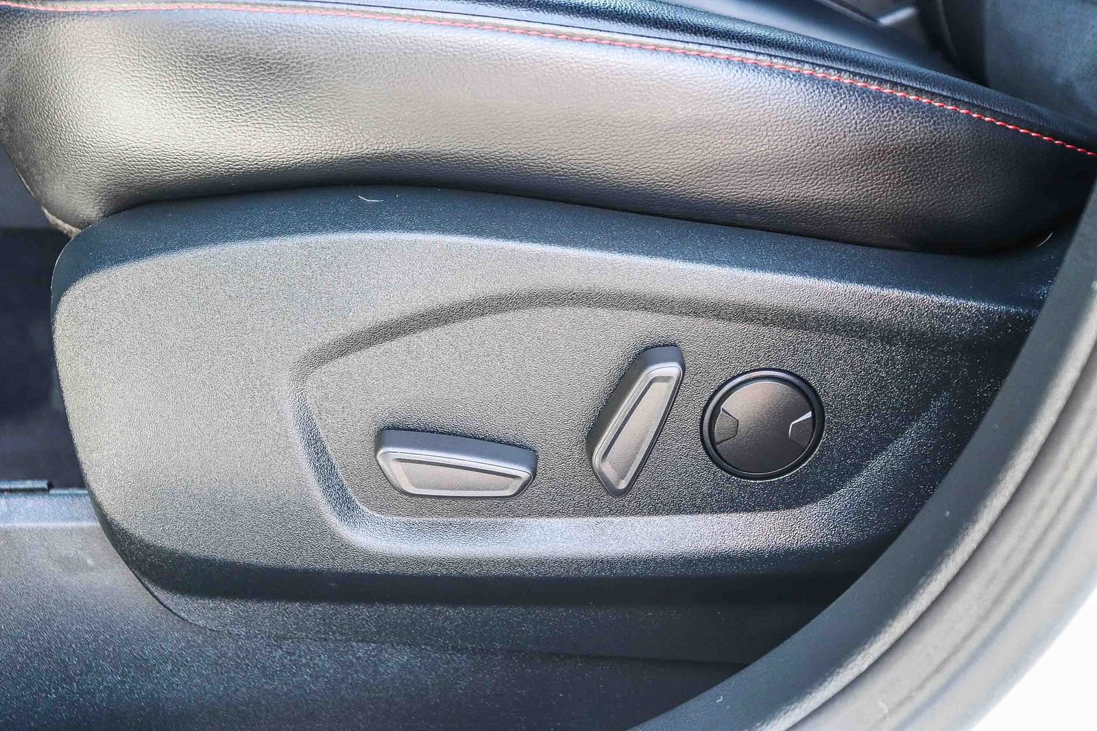 Certified 2020 Ford Edge ST-Line FWD image 22