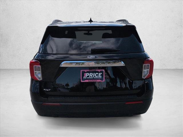 Certified 2023 Ford Explorer XLT image 6