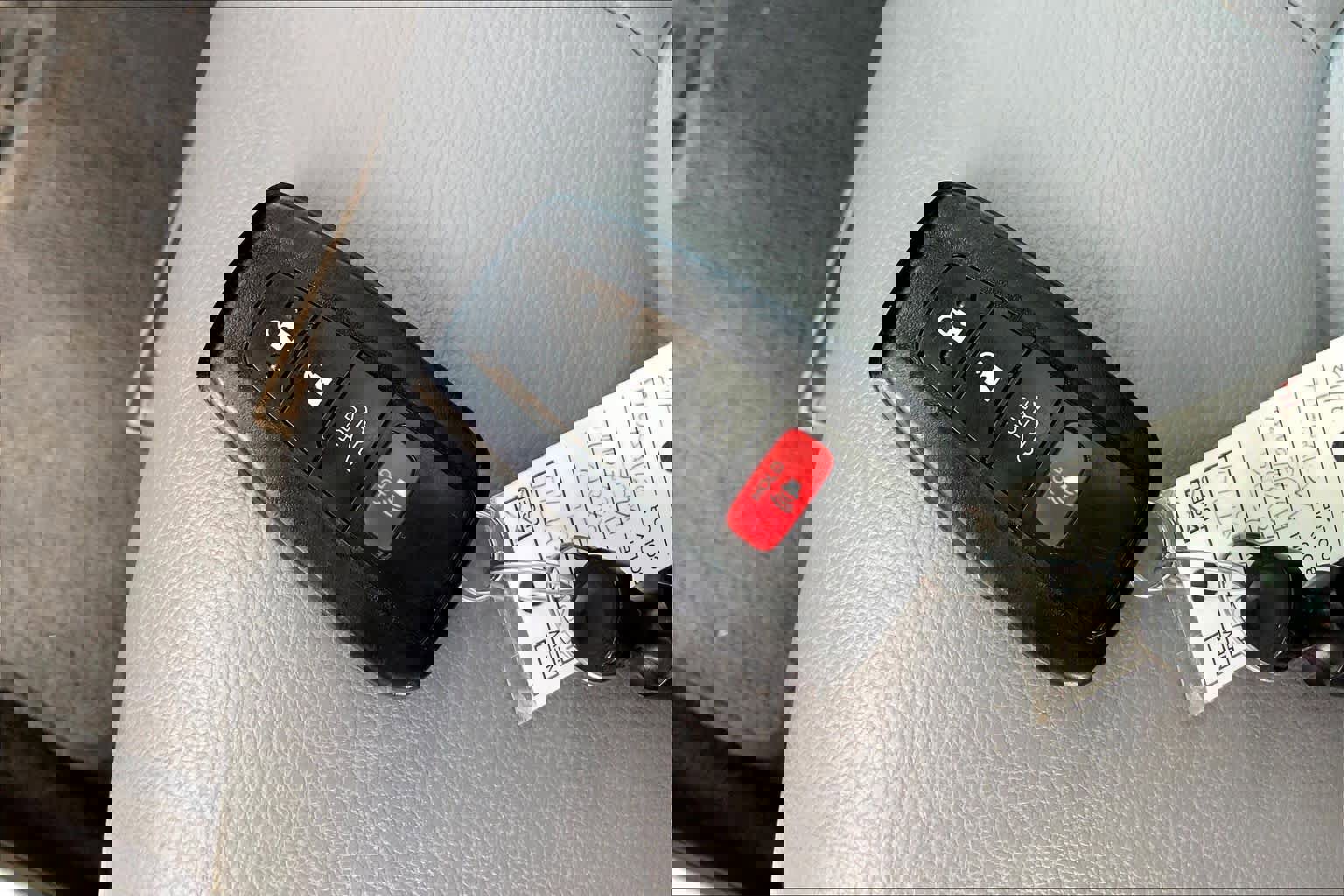 Used 2022 Toyota Highlander XLE image 15